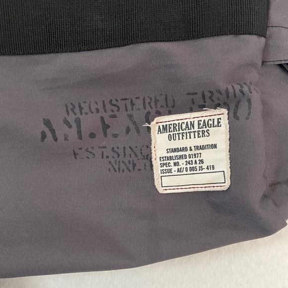 Vintage American Eagle Outfitters Duffel Bag - Picture 2 of 6